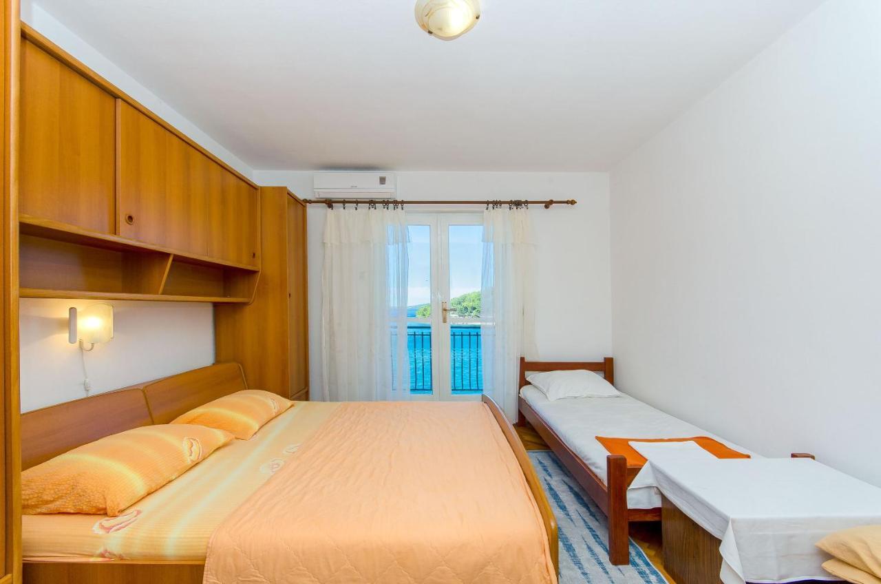 Apartments Moloco Drvenik  Εξωτερικό φωτογραφία